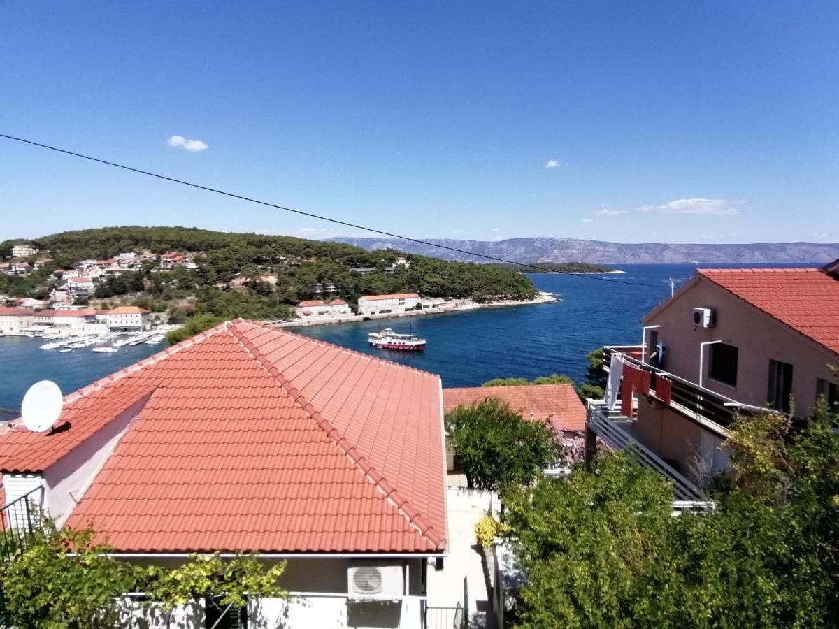 Apartments Piko2 Jelsa  Exterior photo